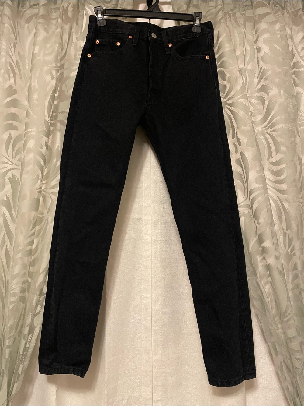 Levi's Black Straight Leg Women's Jeans